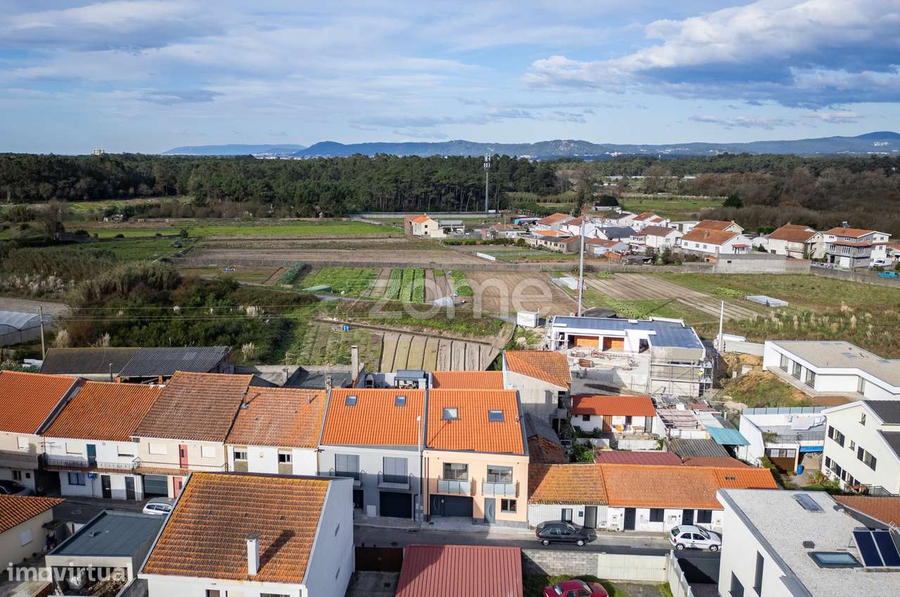 Apartamento T2 Duplex em Apúlia a Apenas 700m da Praia - Grande imagem: 5/40