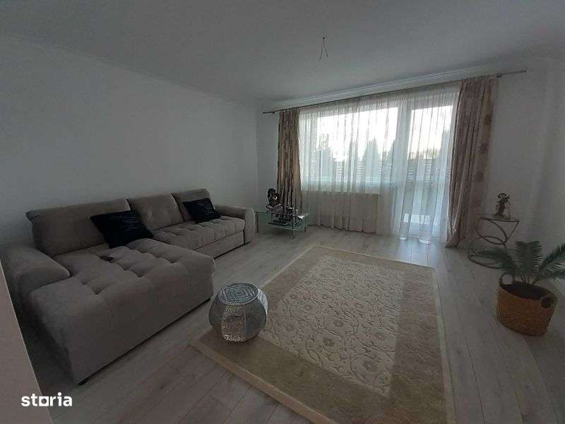 casa insiruita de vanzare, zona Centru - Imagine principală: 4/8