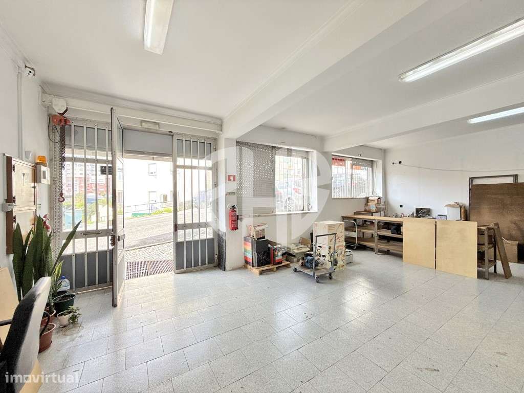 Loja - Armazém // P/Arrendamento Queluz - Grande imagem: 4/24