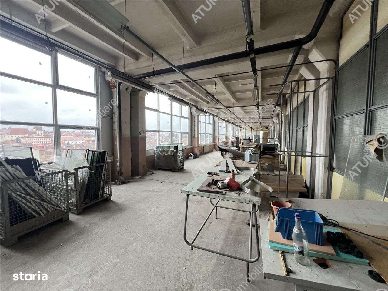 Hala industriala compartimentata in 5 spatii situat in zona Centrala - Imagine principală: 4/13