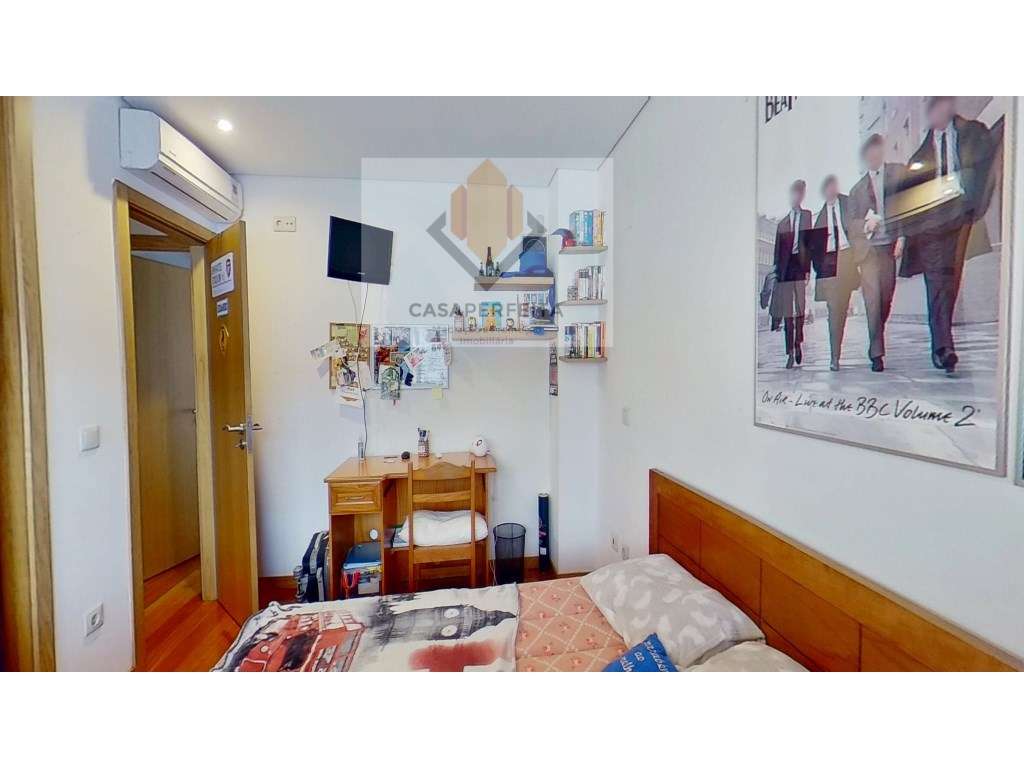 Moradia T3 + Escritório com Espaço Exterior - Mafamude - Junto a Sa...-34