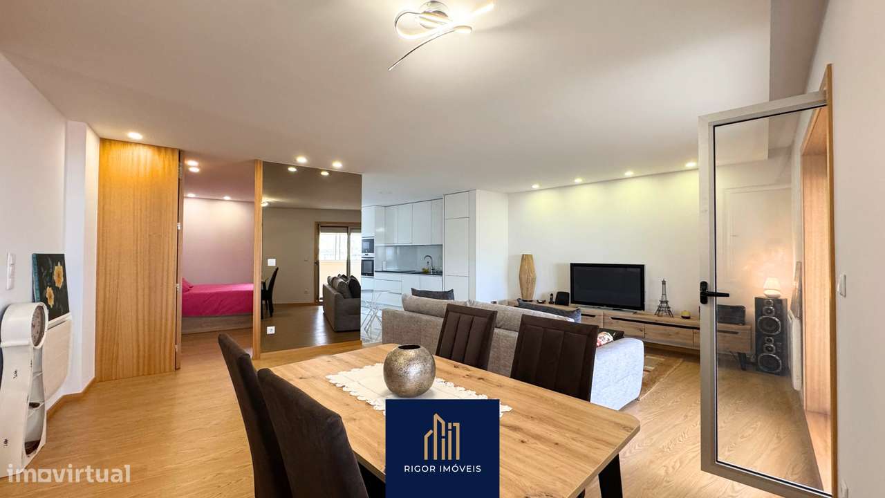 Apartamento T3 - Renovado | Póvoa de Varzim - Centro | Exclusivo-3