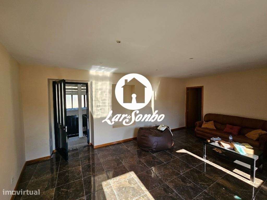 Quinta T4 em Rio Meão com 7500m2 - Grande imagem: 4/39