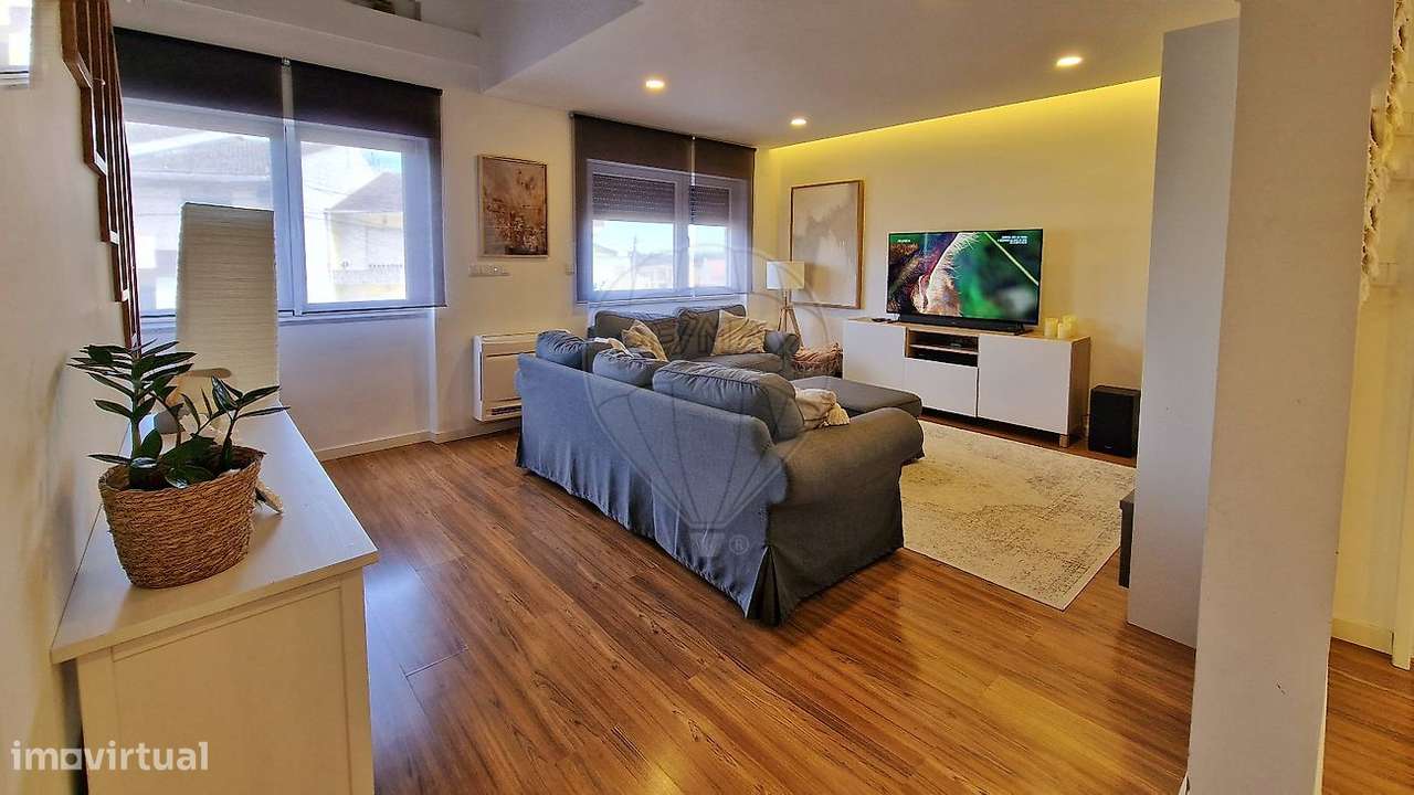 Moradia T4 à venda em Corroios-24