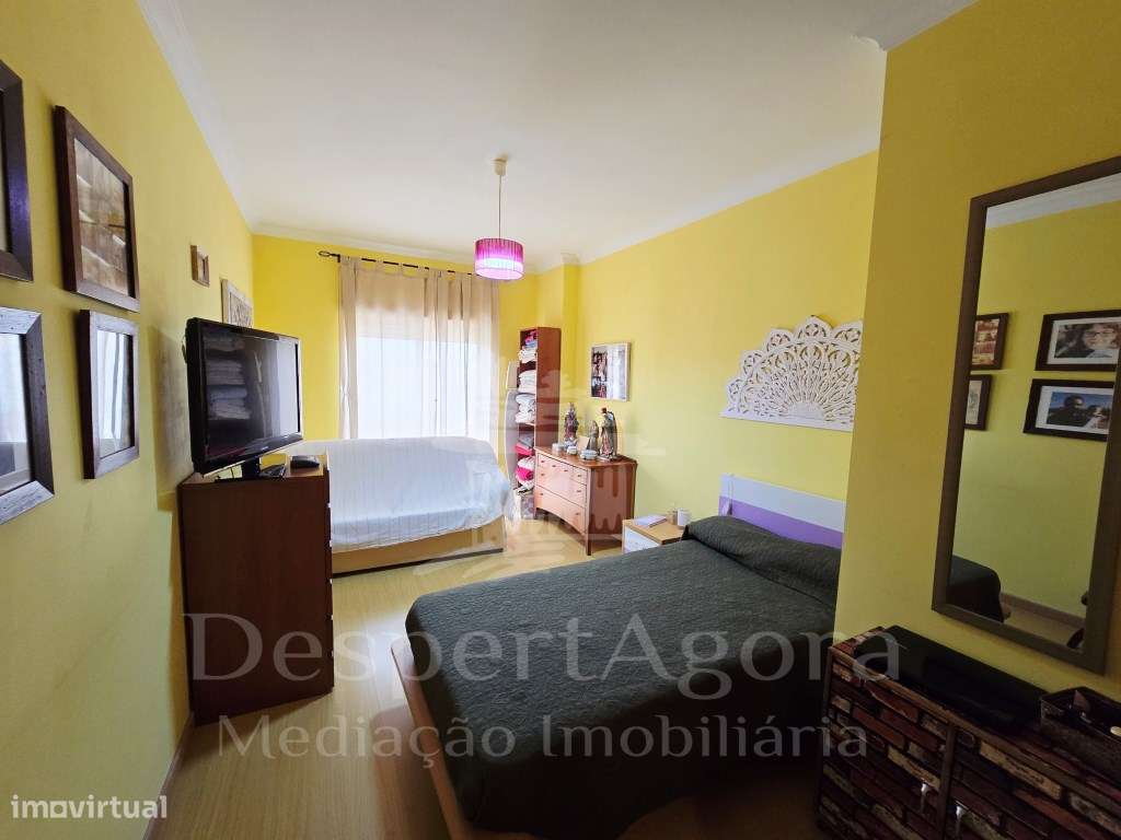 T3 Duplex em Casais Castelos-10