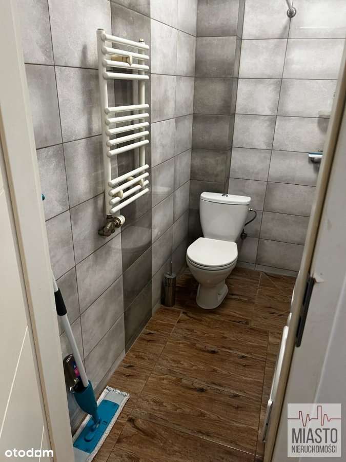 Kawalerka po remoncie - atrakcyjna lokalizacja.-7