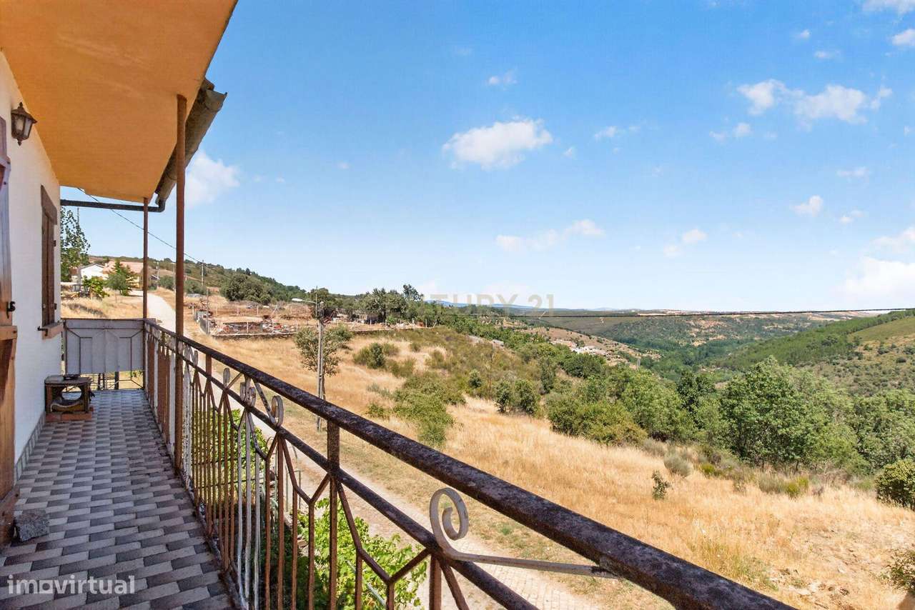 Casa BI- Familiar em Quintanilha, Bragança-30