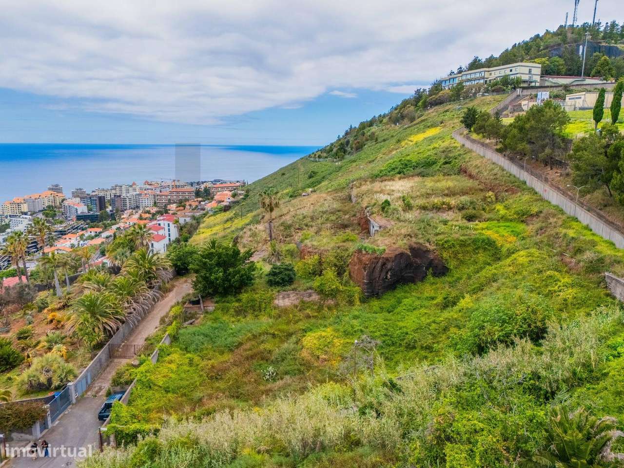 Terreno de 1330m2 para construção em S. Martinho - Grande imagem: 5/35