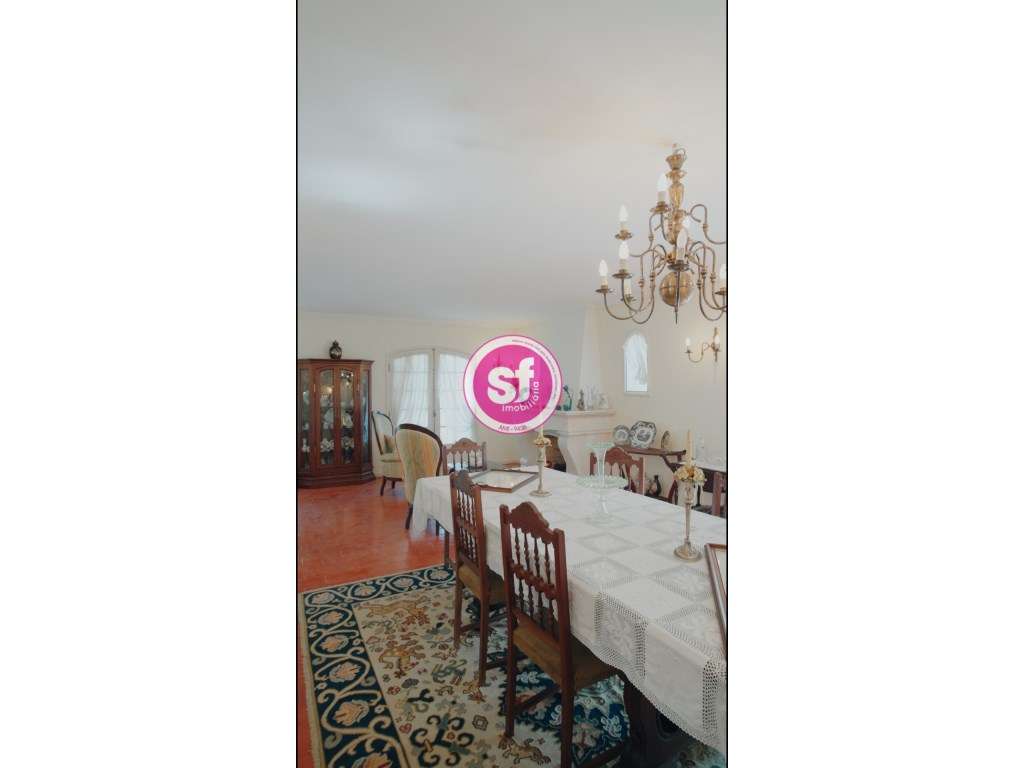 Moradia T5 para venda! - Grande imagem: 1/15