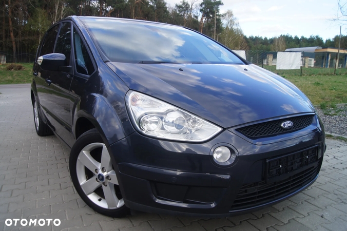 Ford S-Max 2.0 TDCi DPF Titanium - 14