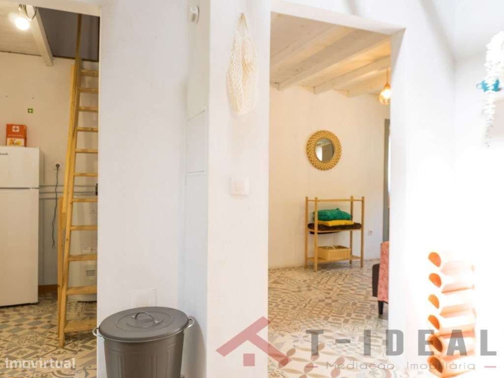 Moradia Renovada Perto Praias-25