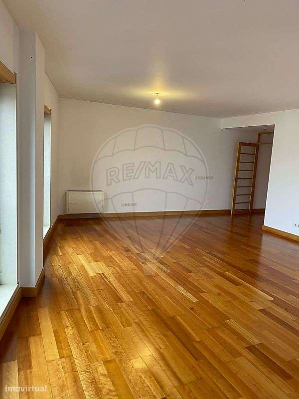 Apartamento T4 para arrendamento - Grande imagem: 4/27