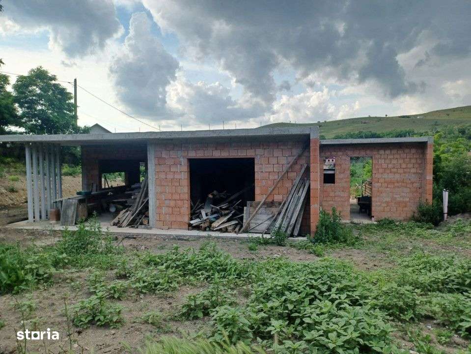 Oportunitate! Casa de vanzare 176 MP,  Sat Gadalin plus teren 2300 MP - Imagine principală: 2/2