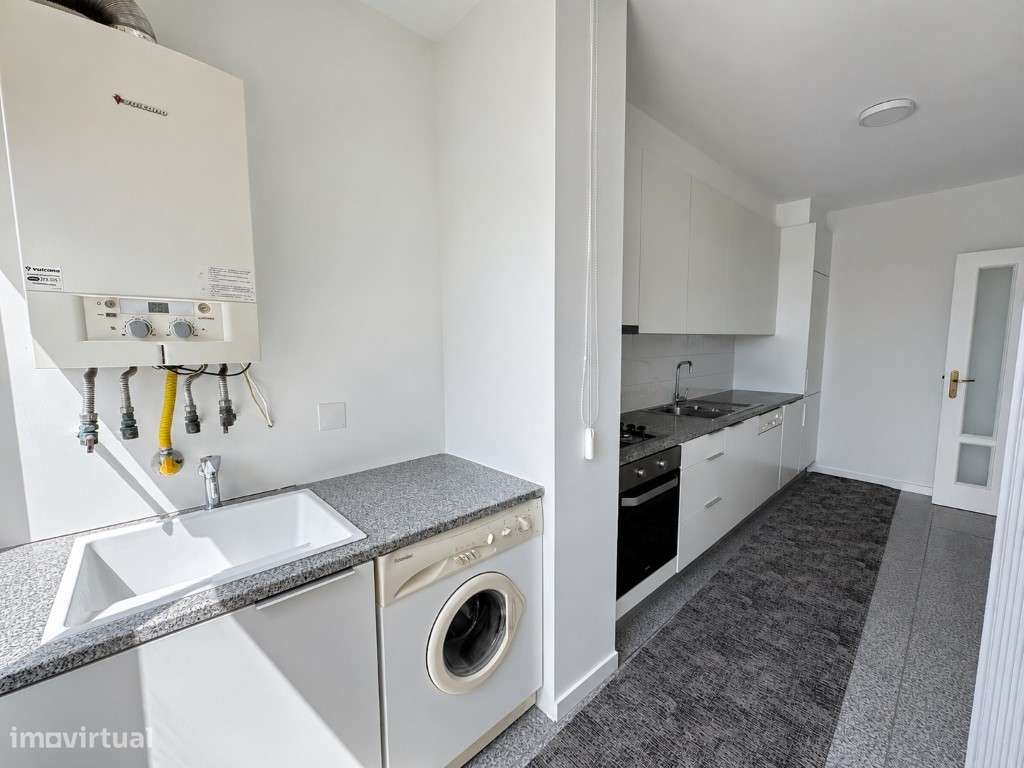 Apartamento T1 em Labruge - A Dois Passos da Praia com Vista Mar-8