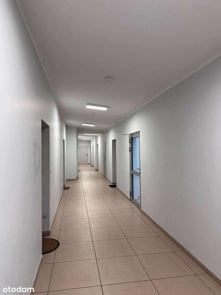 Duża kawalerka w Apartamentowcu z Windą-10