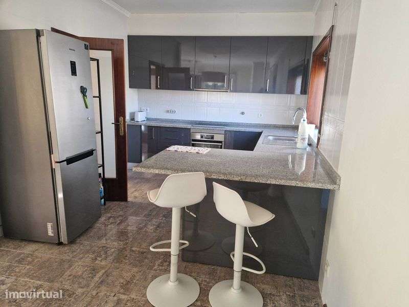 Moradia T2 em canidelo - Grande imagem: 4/12