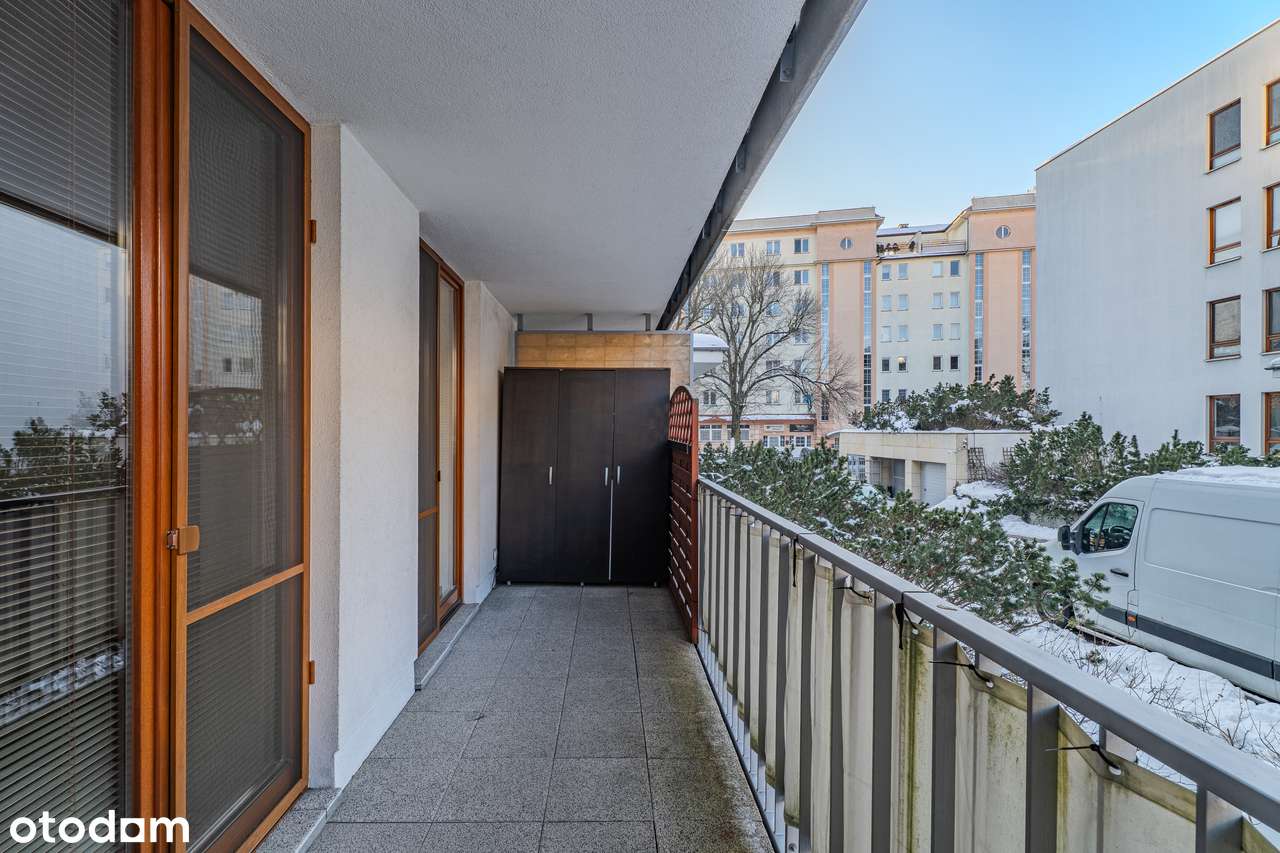 Ciche  2 pokoje z dużą loggią | Lazurowa | Kameralne osiedle-11