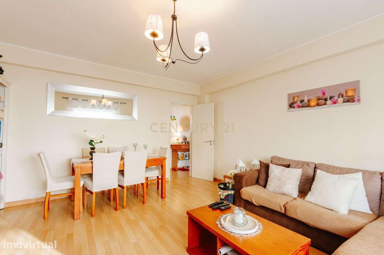 Apartamento T2 Alhandra-0