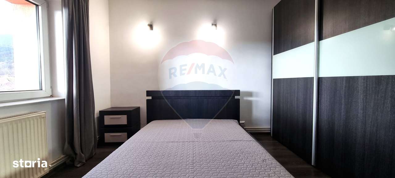 Apartament 3 camere de închirat - Zonă centrală Codlea – Comision 0% - Imagine principală: 2/15