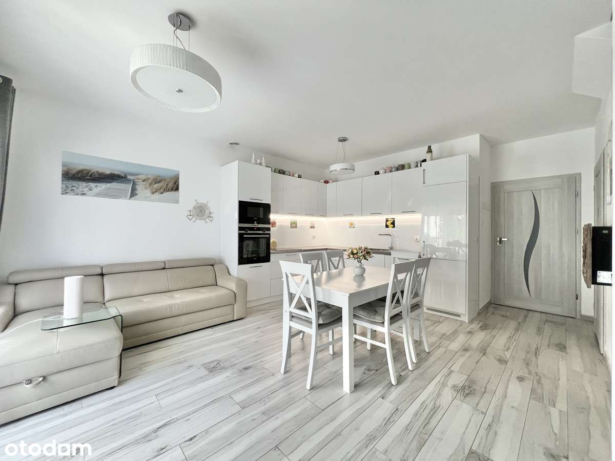 Atrakcyjny dom z ogrodem w zabudowie szeregowej Świnoujście-2