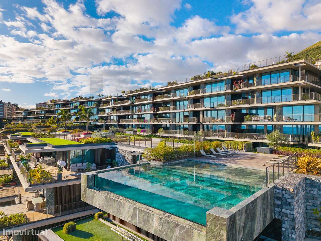 Apartamento T2 de Luxo com Vista Mar – Savoy Residence Monumentalis |-40