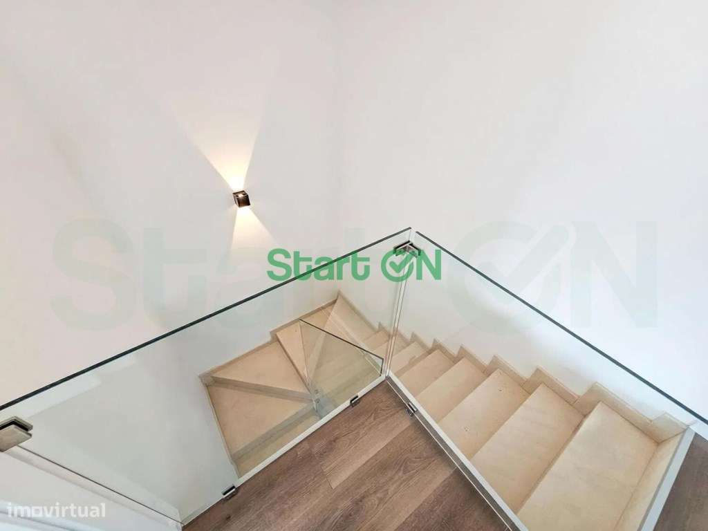 Exclusiva Moradia T3+1 Contemporânea com Piscina Privada-23