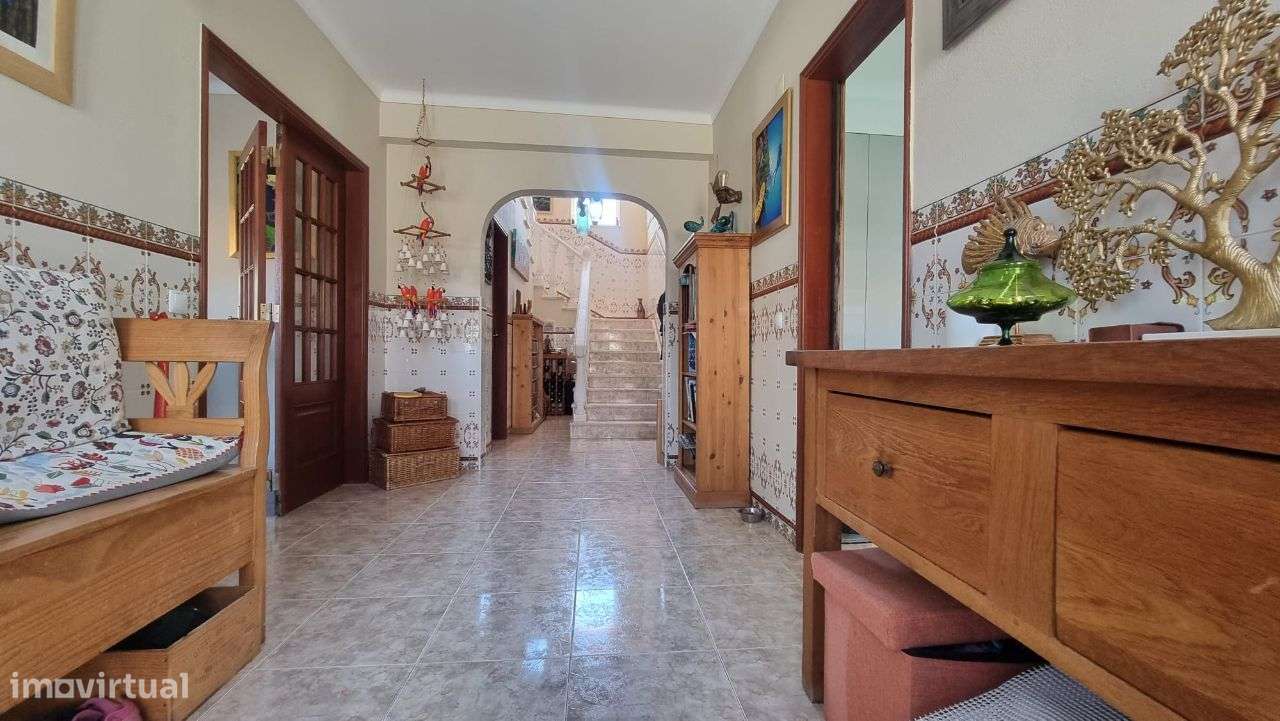 Moradia T5 com piscina, Brejos de Azeitão, Azeitão-4