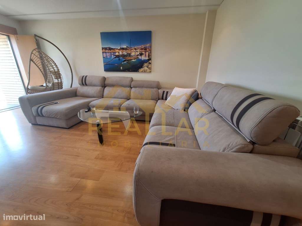 Apartamento T3 Moderno a 3 Minutos da Praia e do Metro - Grande imagem: 4/25