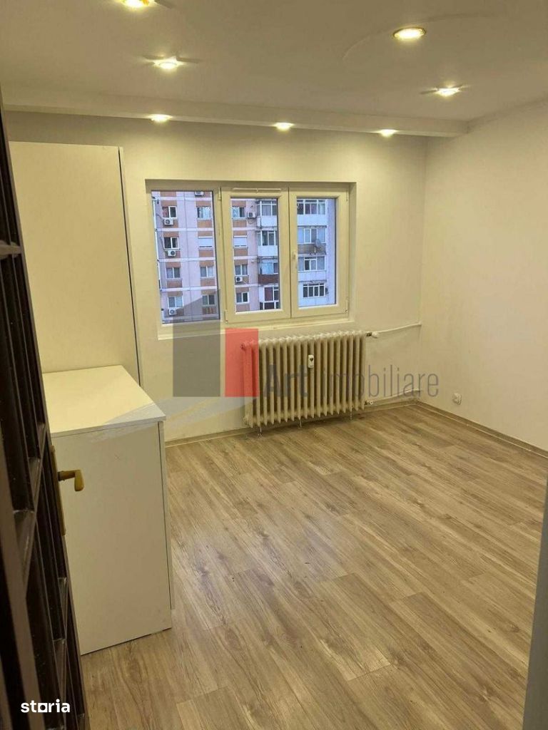 Apartament 2 camere modificat in 3 Sebastian