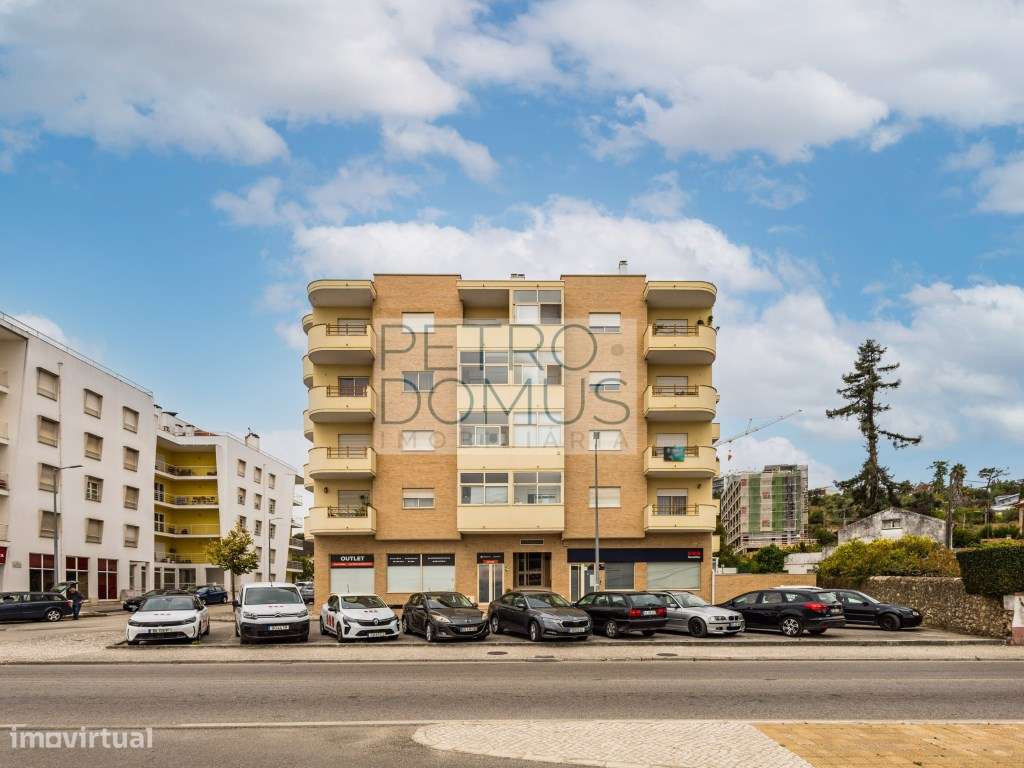 APARTAMENTO T3 - EXCELENTE ESTADO - GUIMAROTA-20