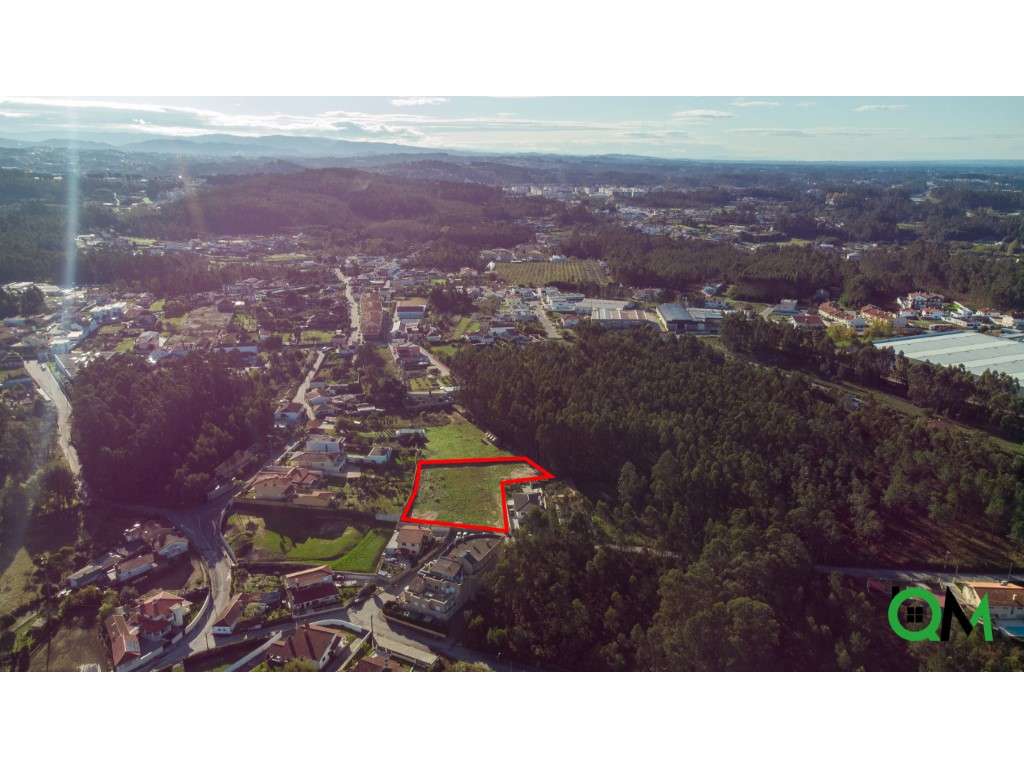 Terreno de 3200m² com projeto aprovado para moradia e anexos em São... - Grande imagem: 4/41