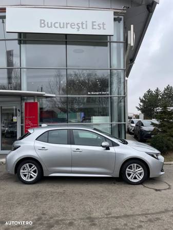 Toyota Corolla 1.8 HSD Dynamic - 1