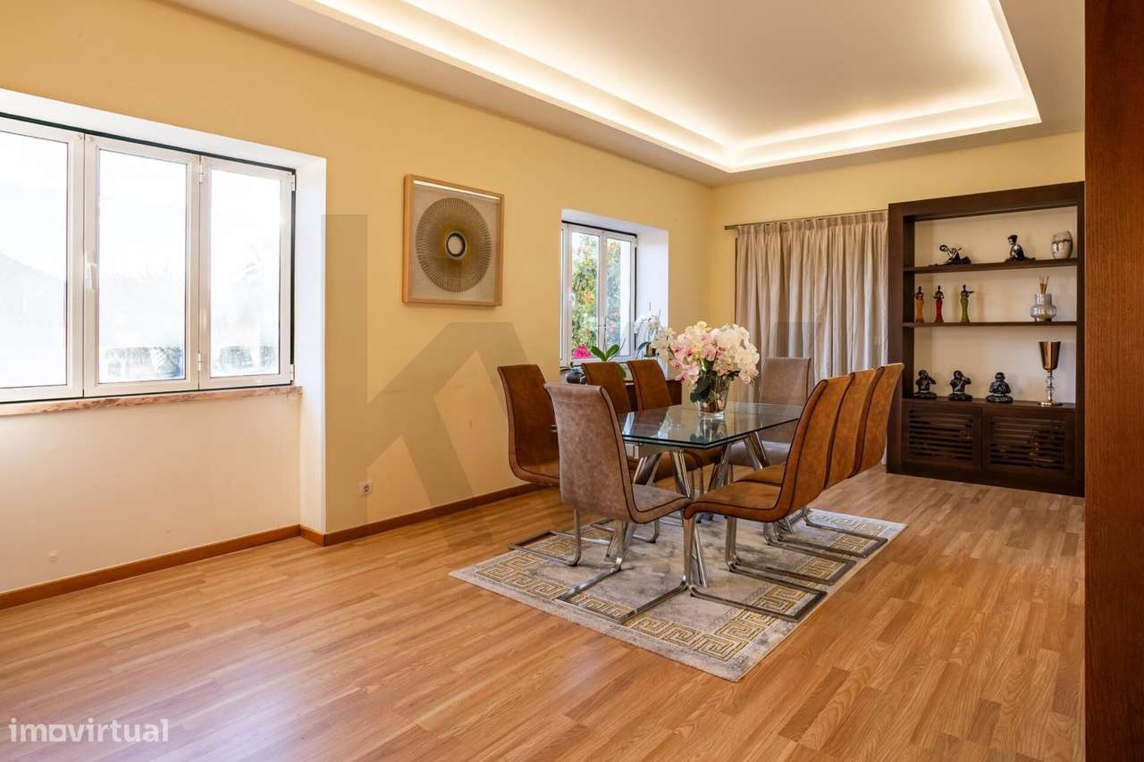 Moradia T7 isolada com piscina em Rio de Mouro. - Grande imagem: 5/54