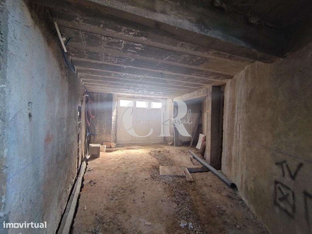 Moradia para restaurar-8