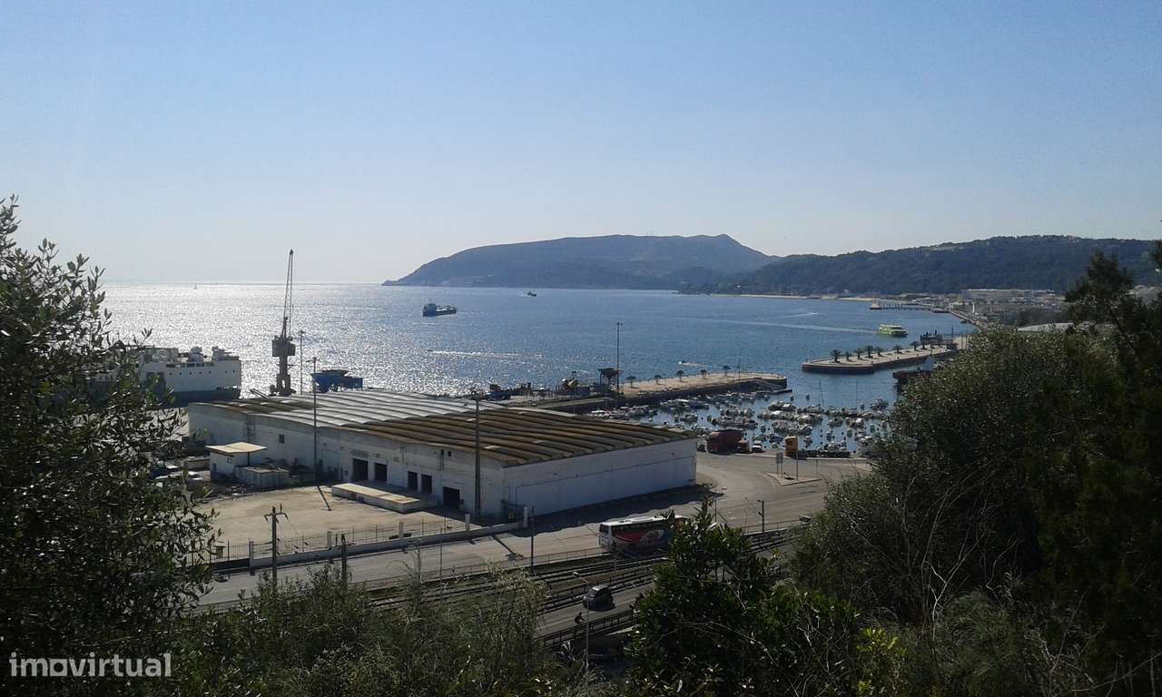 Lote Terreno Urbano Centro Setúbal para construção 4 Prédios-1