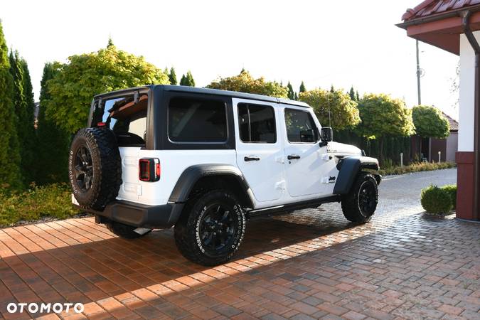 Jeep Wrangler - 3