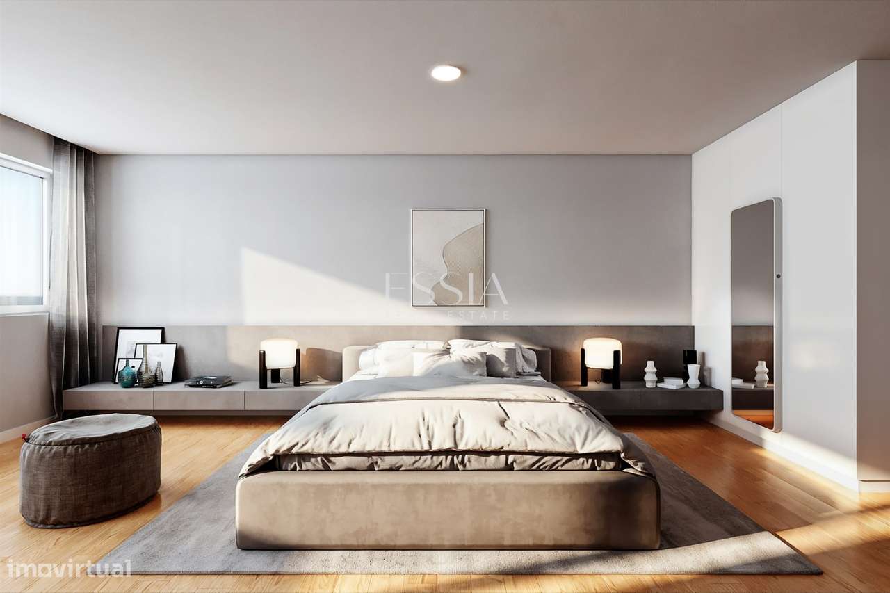 Apartamento T3 Novo com Varanda e Lugar Duplo de Garagem-4