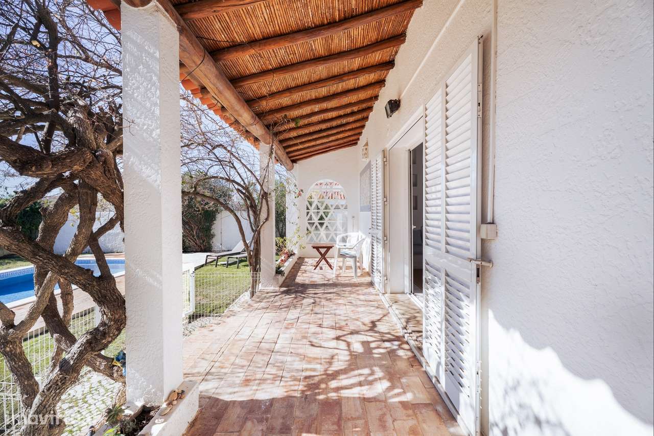 Moradia T5 para venda com vista mar, em Albufeira-31