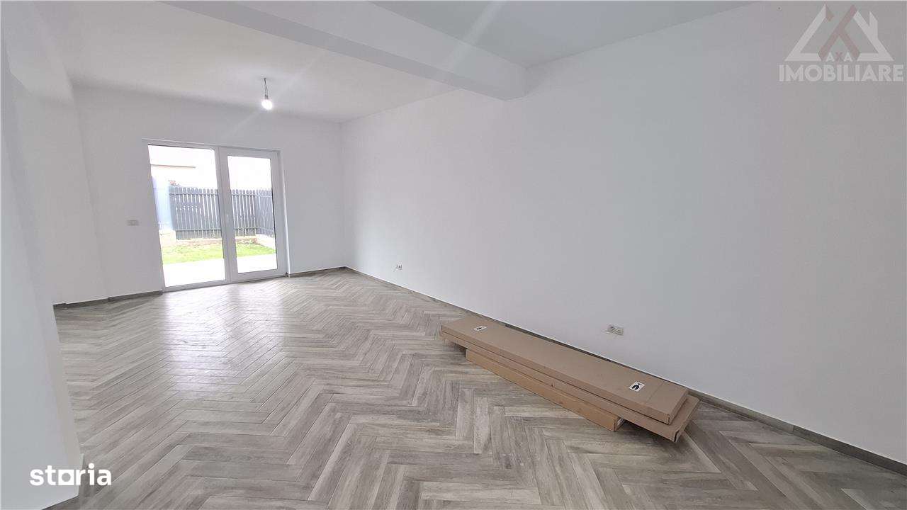 Case Valea Lupului,4 camere,2 bai,Canalizare,0% Comision - Imagine principală: 3/12