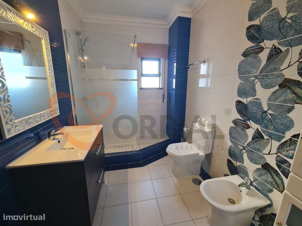 Espaçoso apartamento T1 para venda em Albufeira com piscina-10