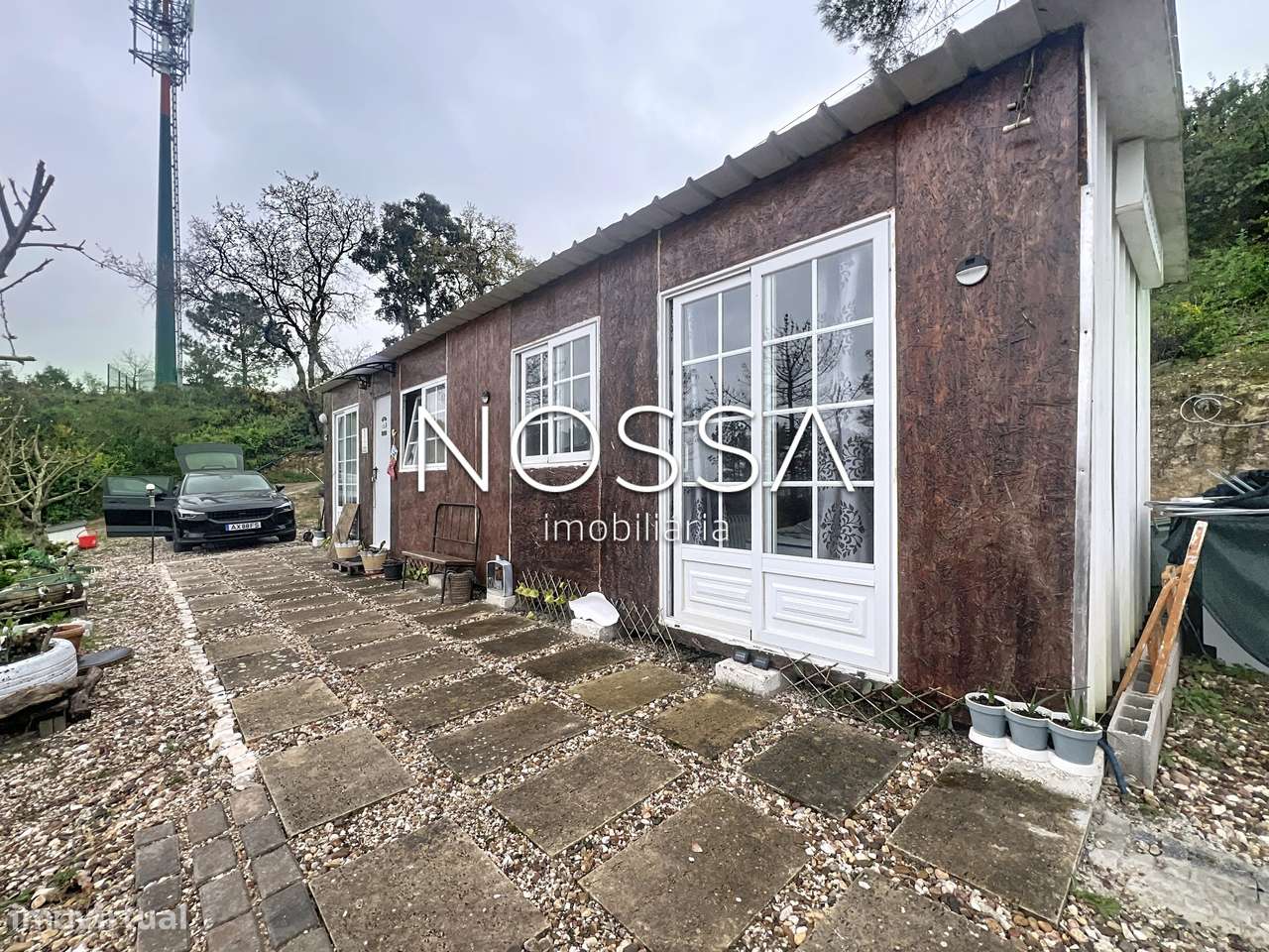 Terreno com Casa Modelar T1 em Plena Natureza – Zona de Santarém - Grande imagem: 2/24