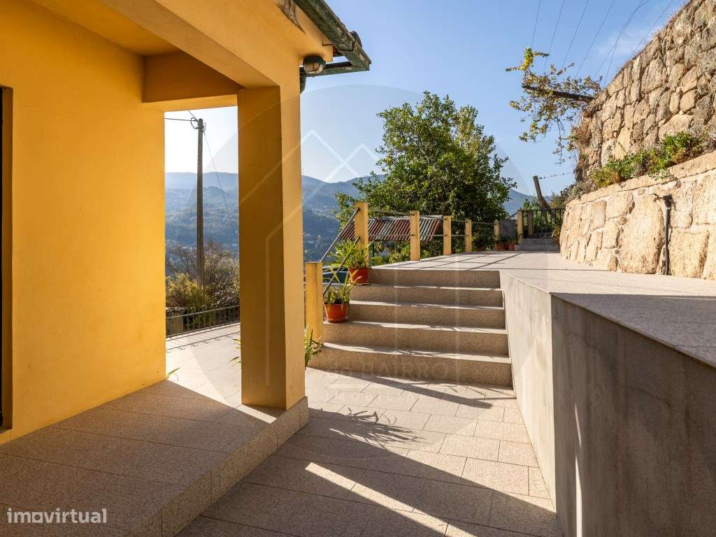 Propriedade com Vista Panorâmica para o Douro Moradia e Terreno com...-9