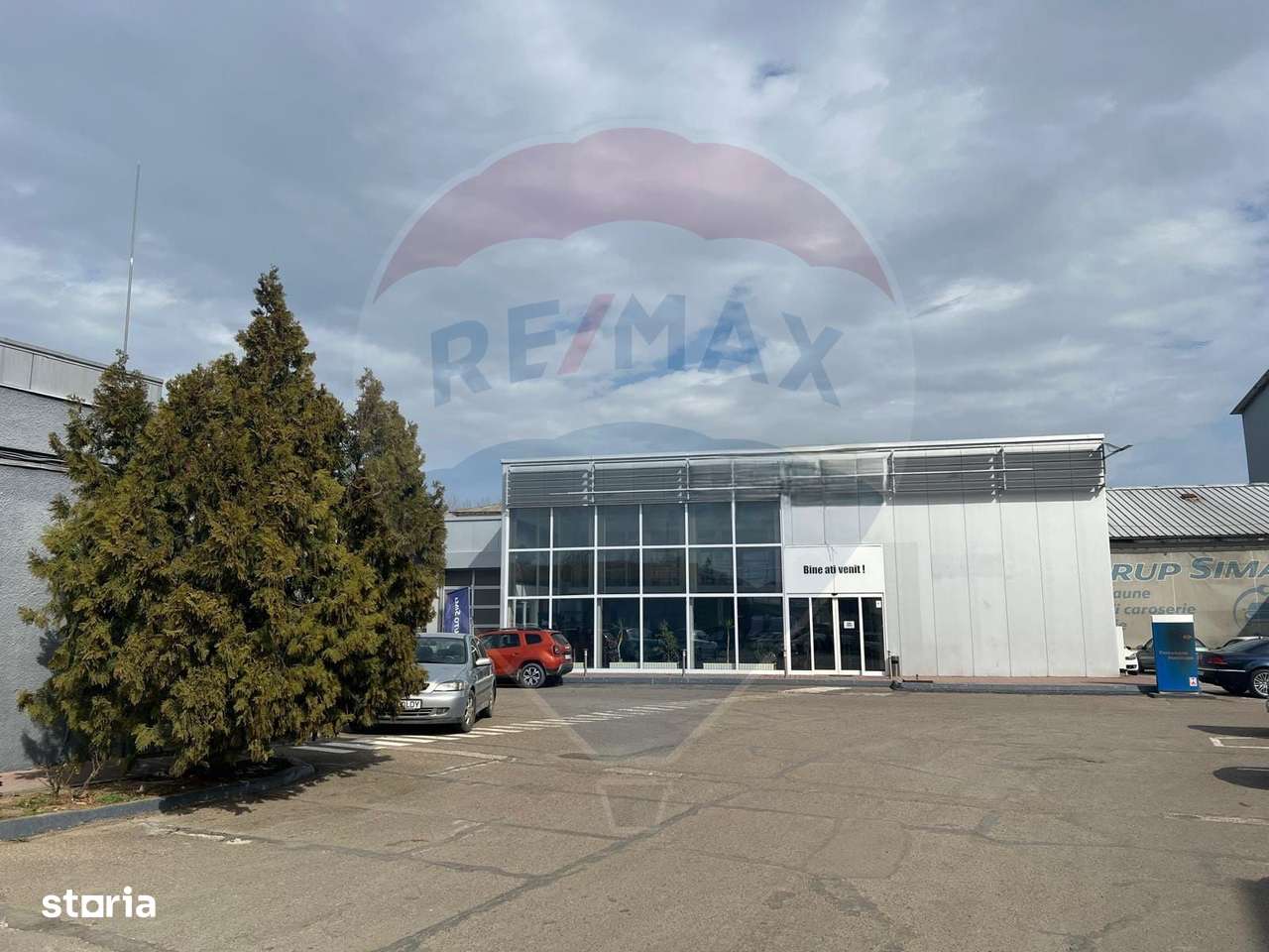 Spațiu comercial de 443mp de închiriat în zona Exterior Est - Imagine principală: 2/11