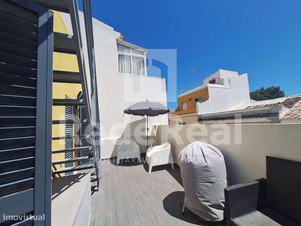 Moradia T4 com Vista Deslumbrante na Zona Histórica de Faro-46
