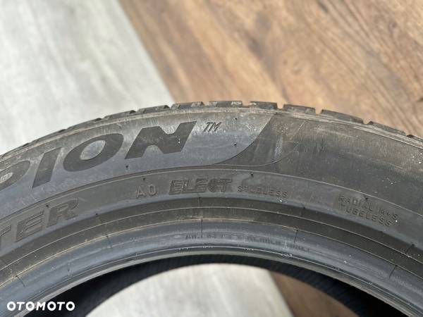 PIRELLI SCORPION WINTER 235/55R19 7,5mm rok 2022 - 4