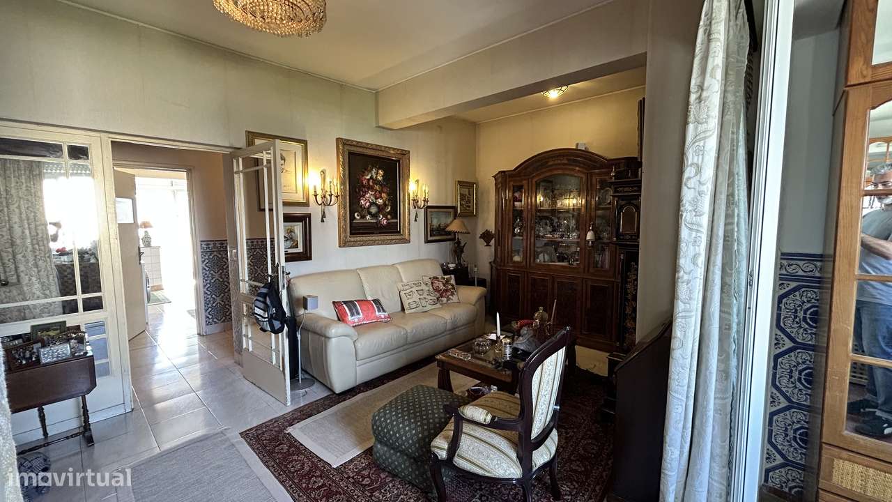 Apartamento T4 nos Olivais-11