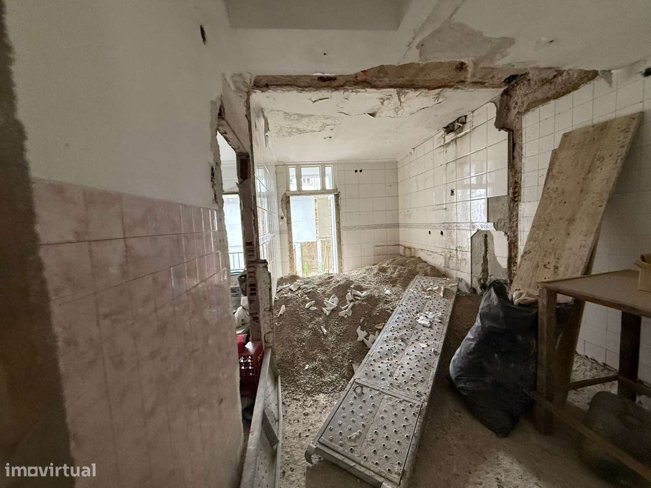 Prédio para restauro - Paranhos, Porto-5