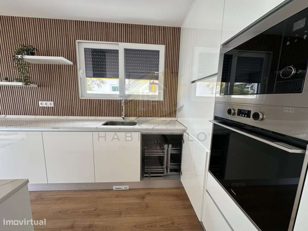 Moradia T3+1 com Logradouro no Pinhal do General-14