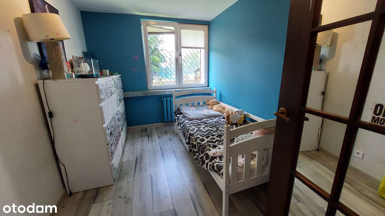 Parter z balkonem, w ogrodzonym bloku-5