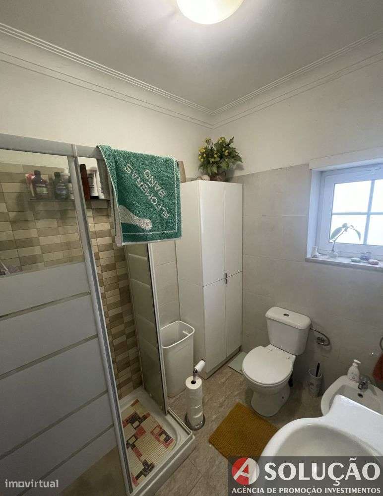 Moradia Isolada - Vistas desafogadas-23